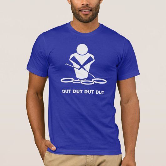 クワッド – DUT DUT DUT DUT Tシャツ (正面)