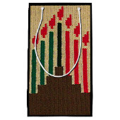 クワンザレッドブラックグリーンアーティザンクロシェプリント スモールペーパーバッグ (正面)