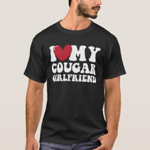クーガーガールフレンドが大好き Tシャツ