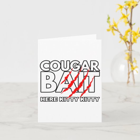 クーガーItおもしろいハロウィーンの衣装の年上の女性の若さ カード (黄色い花)