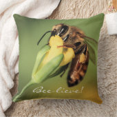 クールでかわいいおもしろいの蜂蜜の蜂はインスピレーションを信じます クッション (ブランケット)