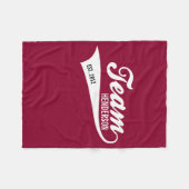 クールでカスタムな家族のチーム名前のレトロのスポーツロゴ フリースブランケット (正面(横))