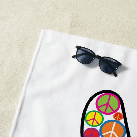 クールでカラフルで素晴しいピースサイン手 ビーチタオル (インサイチュ)