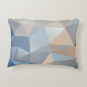 クールで抽象的な三角形パターン アクセントクッション (裏面)