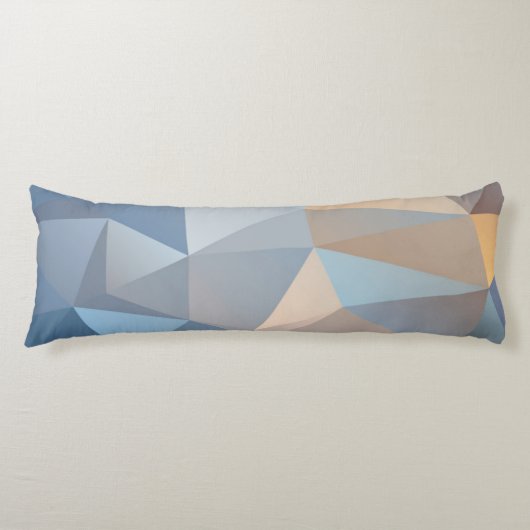 クールで抽象的な三角形パターン ボディピロー (正面)