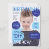 クールで楽しい青い雑誌の表紙少年 誕生日 写真 招待状 (正面)