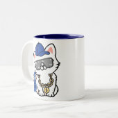 クールなお金持ち猫のキャラクター ツートーンマグカップ (正面左)