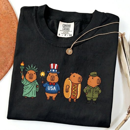 クールなカピバラ 愛国的な ヴィンテージ 7月4日 アメリカ Tシャツ