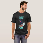 クールなケーン・コルソのサーフィン・ドッグ Tシャツ (正面フル)