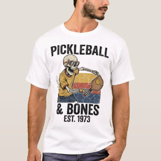 クールなスケルトンピックルボール選手のヴィンテージデザイン Tシャツ