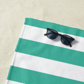 クールなチョコレートラブラドールのサングラス ビーチタオル (インサイチュ)