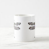 クールなトンボの花型女性歌手のキルトのコーヒー・マグ コーヒーマグカップ (中央)