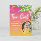 クールなネオンプールパーティーの写真付き招待状 招待状 (スタンド正面)