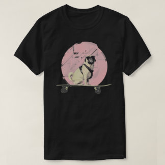 クールなパグ犬 Tシャツ