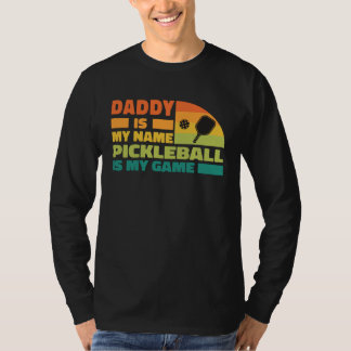 クールなピックルボールお父さんパドル レトロサンセット パドルボール Tシャツ