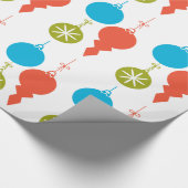 クールなレトロのクリスマスオーナメントの赤い青緑 ラッピングペーパー (角)