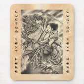 クールなヴィンテージの日本の武士の鬼の戦いの入れ墨 マウスパッド (正面)