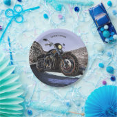 クールなヴィンテージの道の白熱［赤熱］光を放つなオートバイのチョッパー ペーパープレート (パーティー)