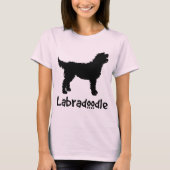クールな文字とのLabradoodle (黒で) Tシャツ (正面)
