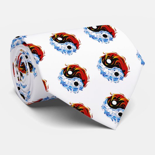 クールな漫画の入れ墨の記号水火の陰陽 ネクタイ (ロール)