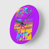 クールな紫色米国ヒラリーの希望私達はより強いTogetです ラウンド壁時計 (傾斜)