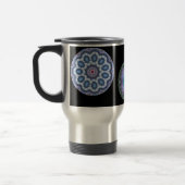 クールな青nのピンクの万華鏡のように千変万化するパターンのタンブラー… トラベルマグ (左)