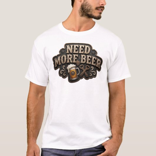 クールなNEED MORE BEERプリント Tシャツ (正面)