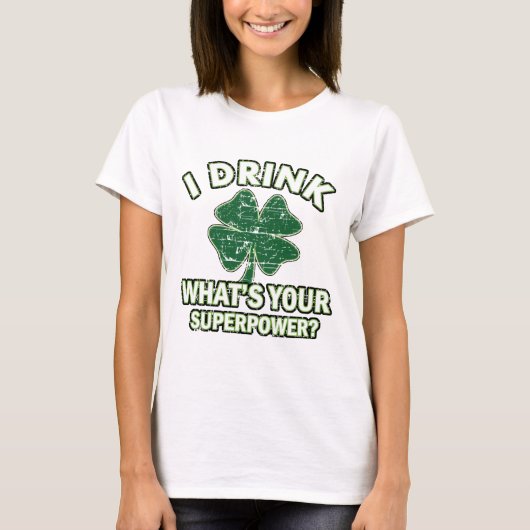 クールなStパトリック日のデザイン Tシャツ (正面)
