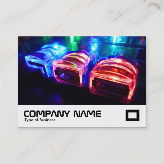 クールなUSB 名刺 (正面)