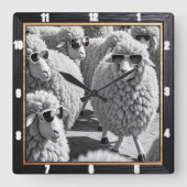 クールサングラスの羊 スクエア壁時計 (正面)