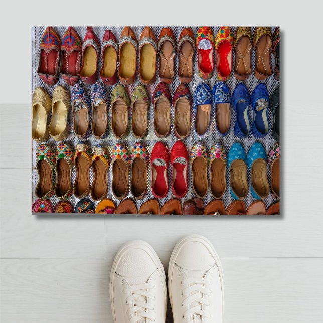 クールシューズ写真ドアマット ドアマット (This fun doormat features rows and rows of shoes! A cool, colorful welcome.)