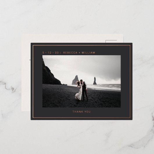 クールバラ金ゴールドダークグレイ結婚フォトありがとう 箔招待状ポストカード (正面/裏面)