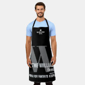 クールモダン黒一文字 エプロン (着用した状態)