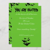 クール可愛い飛んでいるこうもりハロウィーングリーン 招待状 (正面/裏面)