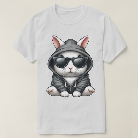 クール白うさぎフード付きスウェットシャツとサングラス Tシャツ (デザイン正面)