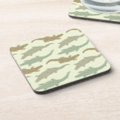 クール迷彩柄アリゲータ – シームレスなパターン。 コースター (左側)