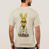 クールDJバニー ベジタリアン メンズTシャツ Tシャツ (裏面)