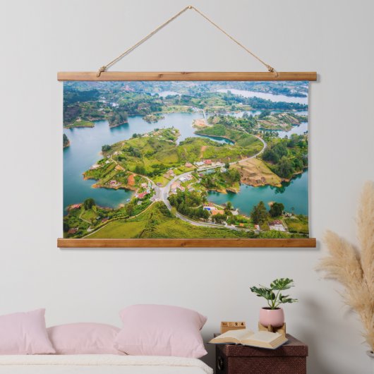 グアタペアンティオキアサニースカイズの息をのむような眺め 吊り下げ型タペストリー (寝室)