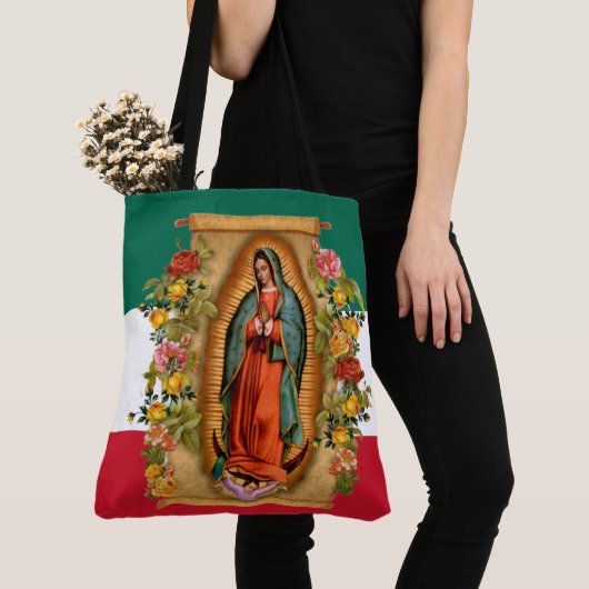グアダルーペスペインのメキシコ国旗の女神 トートバッグ (クローズアップ)