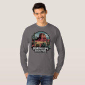 グアダルーペ山地国立公園 テキサス州 Tシャツ (正面フル)