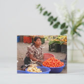 グアテマラ市場の販売元 ポストカード (スタンド正面)