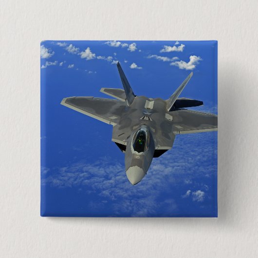 グアム近郊の飛行中の米国空軍F-22ラプター 缶バッジ (正面)