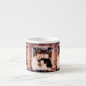 グスタフのクリムトのコラージュによる母そして子供 エスプレッソカップ (正面)