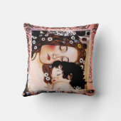 グスタフのクリムトのコラージュによる母そして子供 クッション (裏面)