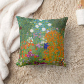 グスタフのクリムトのヴィンテージの花柄による花園 クッション (ブランケット)