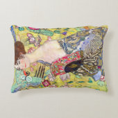 グスタフクリムトヴィンテージ・ジャポニズムによるファンの女性 アクセントクッション (正面)