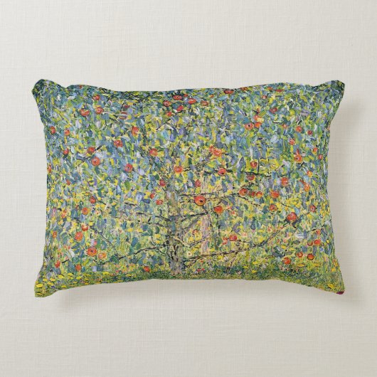 グスタフ・クリムトによる「リンゴの木」、アール・ヌーヴォー・ヴィンテージ アクセントクッション (正面)
