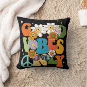 グッドビベスイラストレーションタイポグラフィ クッション (ブランケット)