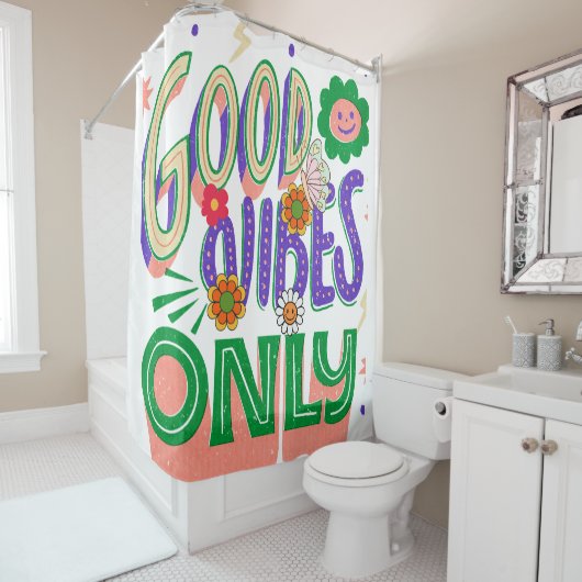 グッドビベスイラストレーションタイポグラフィ シャワーカーテン (インサイチュ)