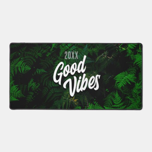 グッドビベスグリーン自然 デスクマット (正面)